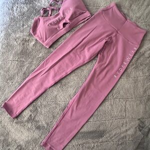 Ryderwear Mauve Leggings and Sports Bra Set